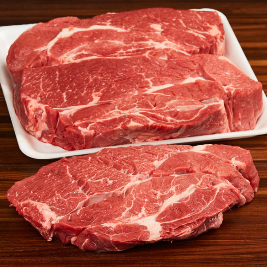 Kirkland Signature USDA Choice Beef Chuck Pot Roast Boneless - 5.1 LB / Package