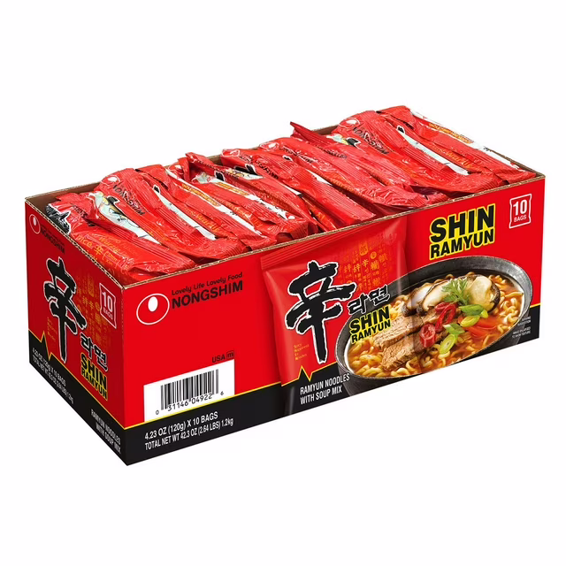 Nongshim Shin Ramyun Spicy Beef Ramen Noodle Soup 4.23 oz  10  Count